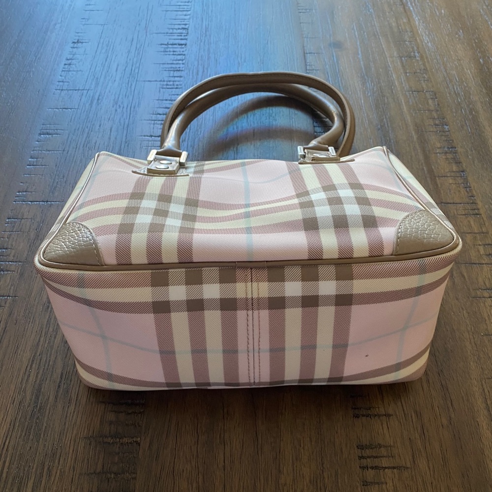 Burberry pink check handbag - Picture 2 of 15